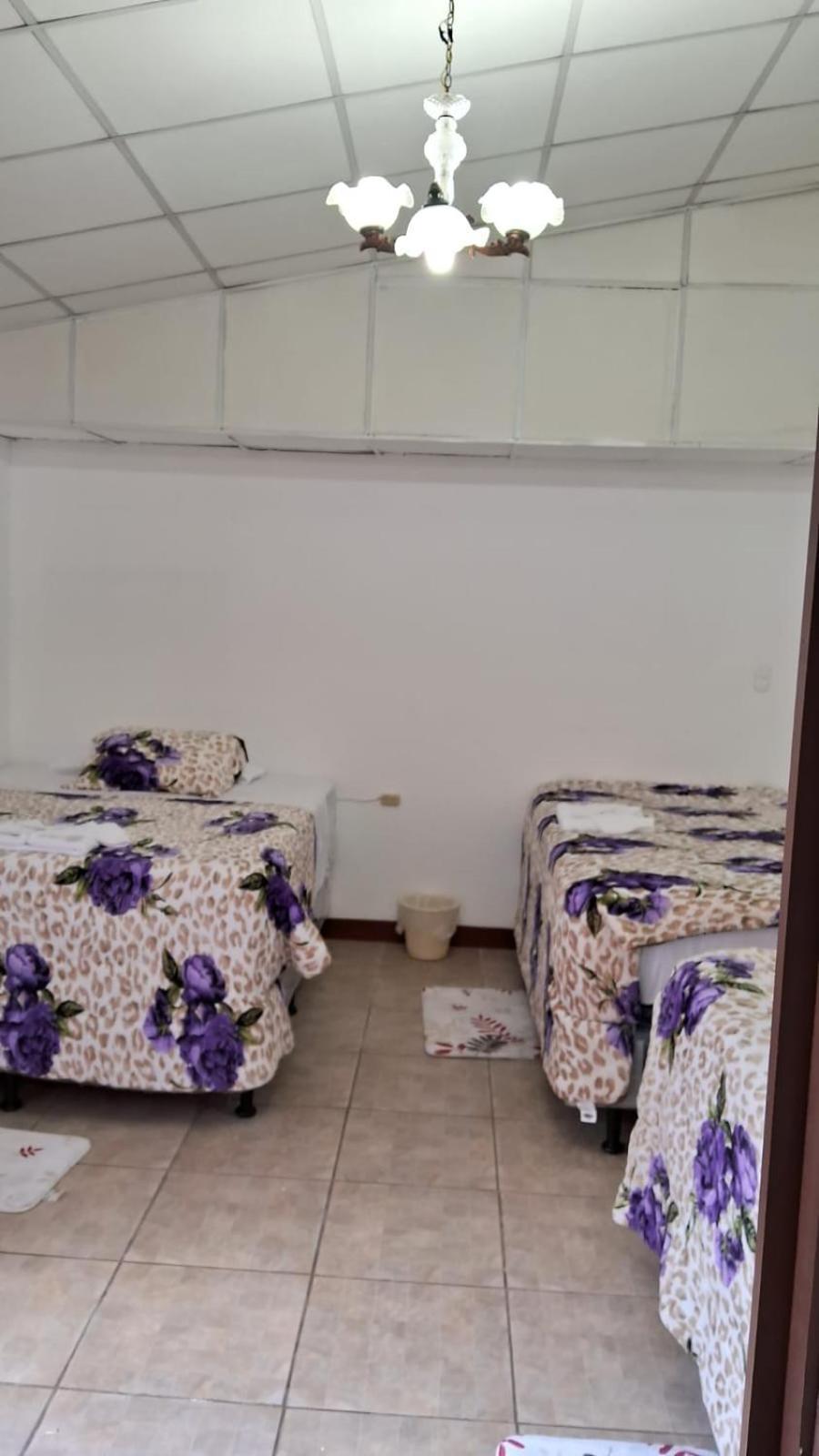 Hotel Kamelot Parque Central Quetzaltenango Dış mekan fotoğraf